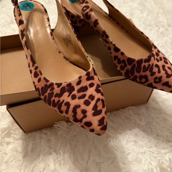 Banana Republic Faux Fur Brown Leopard Print Heels - Picture 4 of 6